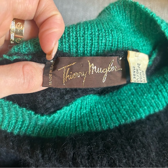 THIERRY MUGLER Vintage Back and Green Boatneck Sweater sz 42 / US 6 - Picture 5 of 14